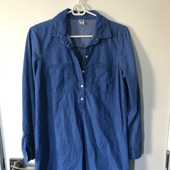 Long Sleeve Chambray Dress 🌸 perfect for spring! - Picture 1 of 3